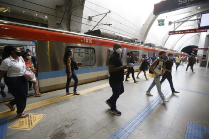 Assalto no metrô de Salvador. Crédito: Arisson Marinho / Arquivo CORREIO