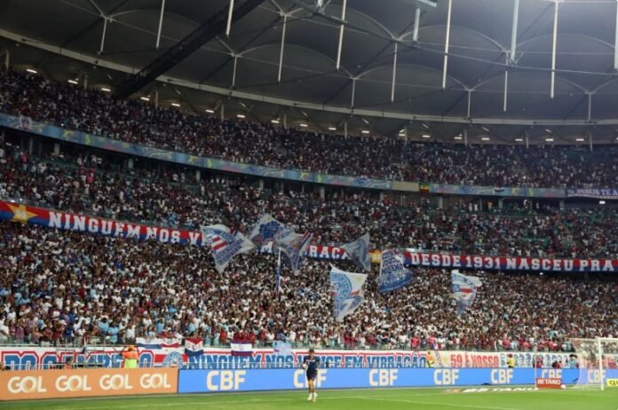 Como de praxe, a fiel torcida Tricolor promete comparecer a Fonte Nova e apoiar o Bahia - Foto: Felipe Oliveira / EC Bahia