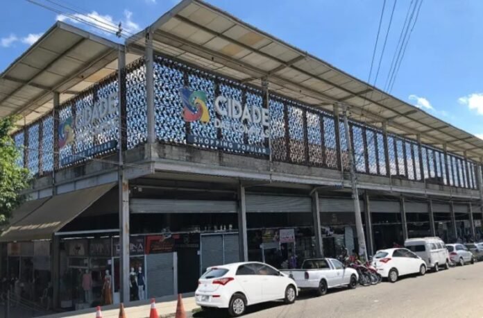 Shopping Popular encontra-se sob intervenção da Prefeitura de Feira de Santana - Foto: Divulgação