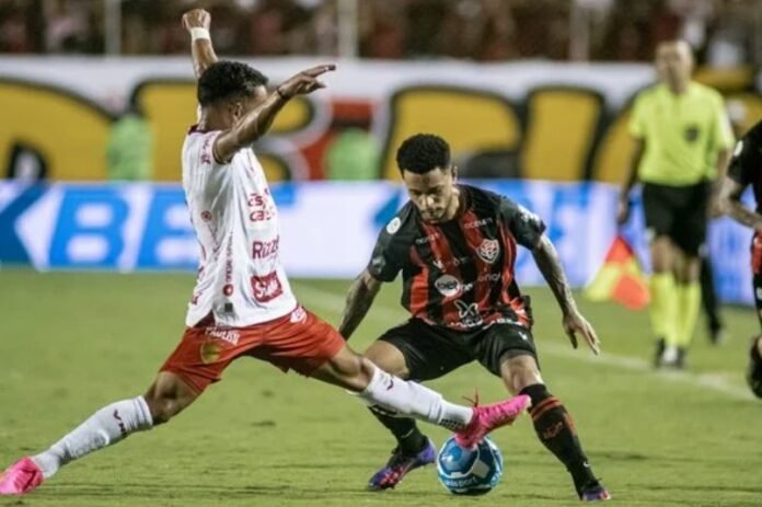 Vitória se classificaria à Série A caso vencesse o Vila Nova em casa. Crédito: EC Vitória/Divulgação