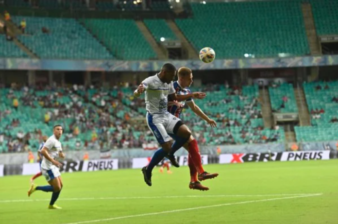 Jequié aproveitou a chance e venceu o time alternativo do Bahia Crédito: Paula Fróes/CORREIO
