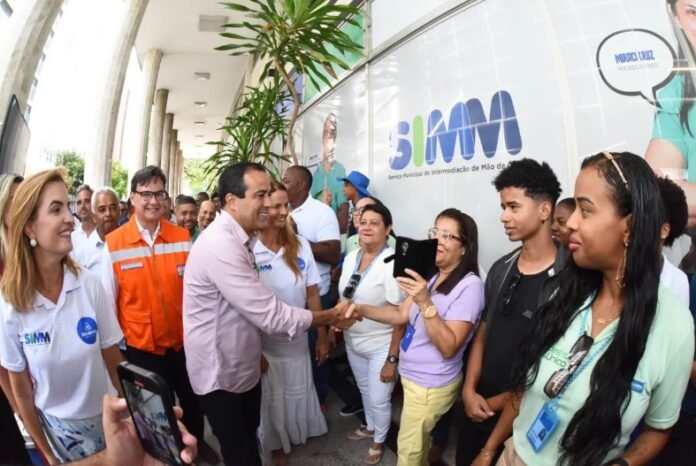 Situada na Rua Miguel Calmon, no bairro do Comércio, a estrutura foi reinaugurada pelo prefeito Bruno e Reis - Foto: Valter Pontes/ Secom PMS