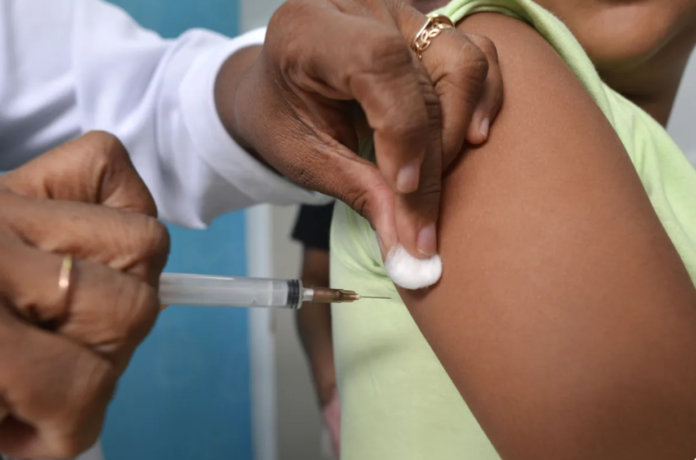Oito mortes foram confirmadas por dengue na Bahia - Foto: Shirley Stolze | Ag A TARDE