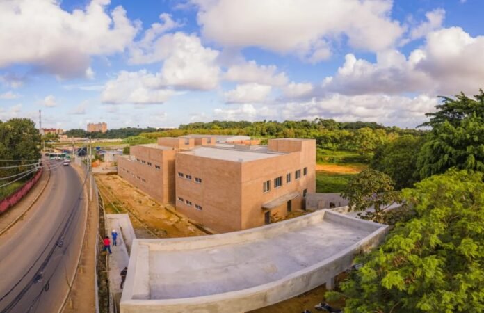 Hospital Veterinário de Salvador foi construído no bairro Canabrava, próximo ao estádio de futebol Barradão, e funcionará todos os dias - Foto: Igor santos/ SECOM