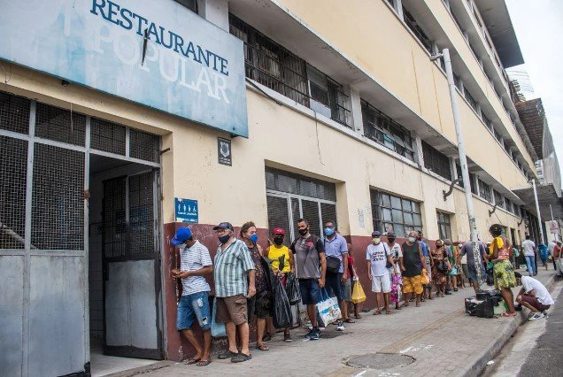 Restaurante Popular Crédito: Nara Gentil/CORREIO