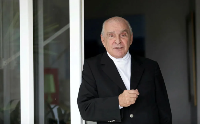 Médico Elsimar Coutinho - Foto: Adilton Venegeroles | Ag. A TARDE