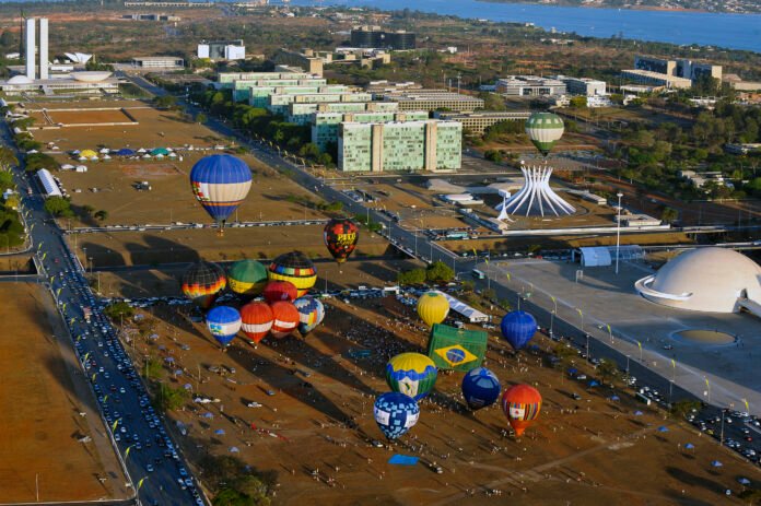 Agência Brasil 30 Anos - 1º Campeonato de Balonismo da Independência