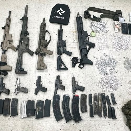 Criminosos foram alcançados na tarde desta terça-feira (15), na região do bairro de Cajazeiras, em Salvador

Foto: Divulgação SSP