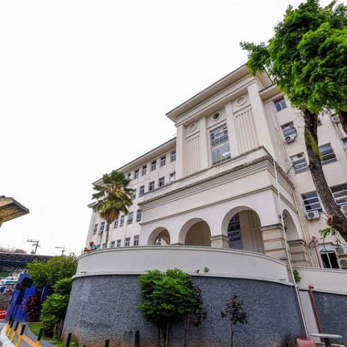 O Hospital Ana Nery é referência em cardiologia, nefrologia e transplantes no Nordeste  

Foto: Amanda Ercília/GOVBA