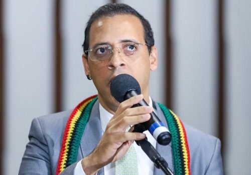 Socialista pretende reconhecer, valorizar e preservar a contribuição cultural, artística e econômica dos profissionais da discotecagem