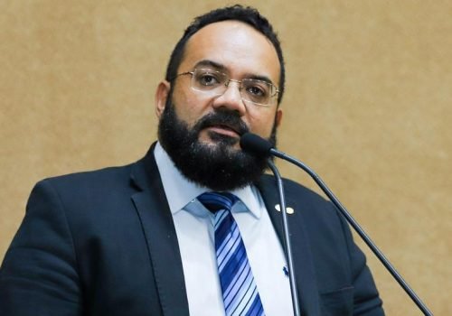 Deputado apresentou moção na ALBA em que questiona fundamentos de decisão do Supremo


Foto: Ascom/AgênciaALBA