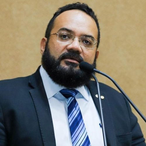 Deputado apresentou moção na ALBA em que questiona fundamentos de decisão do Supremo


Foto: Ascom/AgênciaALBA