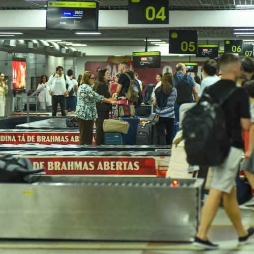 A longa permanência dos turistas gera impacto direto no bolso da população e impulsiona a economia local