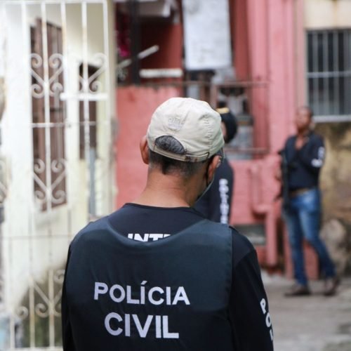 Mandado de prisão foi cumprido pela DEAM após trabalho investigativo que identificou o suspeito


Foto: Ascom - PCBA