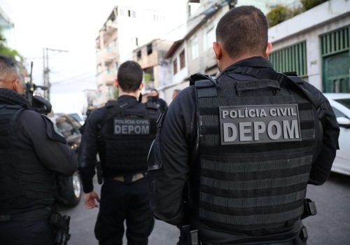 O suspeito foi localizado em unidade de saúde durante diligências da Polícia Civil e confessou participação em crimes no município


Foto: Ascom - PCBA