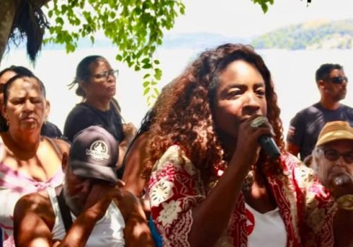 Encontro com órgãos públicos discutiu ações diante dos problemas socioambientais enfrentados pela comunidade
Vereadora cobra medidas de proteção para São Tomé de Paripe


Foto: Divulgação