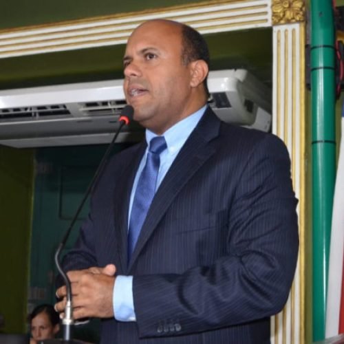Vereador defende os esclarecimentos da gestão sobre a operação dos ônibus no segundo turno e cobra foco em pautas de interesse da população

Foto: Valdomiro Lopes