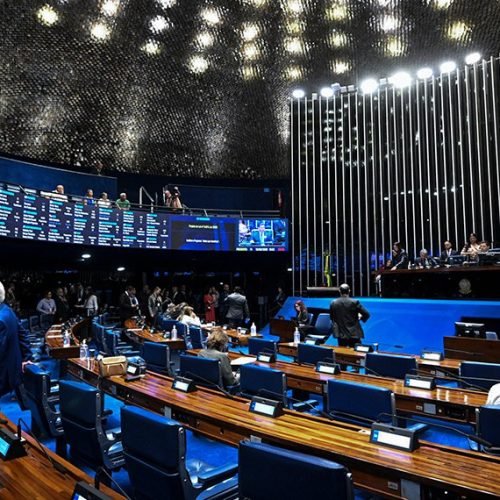 Projeto insere a misoginia entre os crimes de preconceito ou de discriminação contidos na Lei do