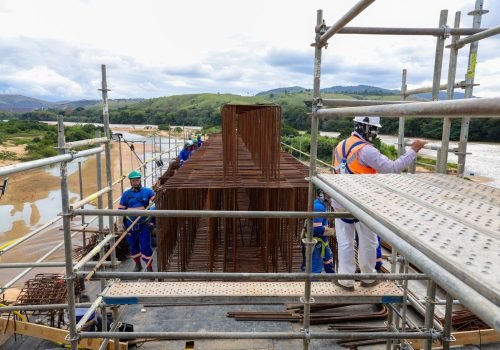 Visita obras da ponte sobre o Rio Jequitinhonha em  Itapebi

Fotos: Amanda Ercília/GOVBA