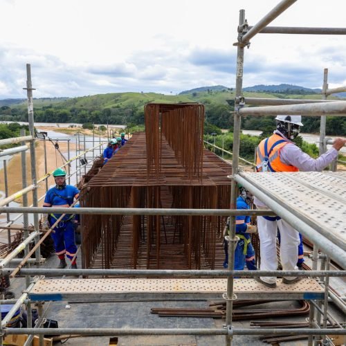 Visita obras da ponte sobre o Rio Jequitinhonha em  Itapebi

Fotos: Amanda Ercília/GOVBA