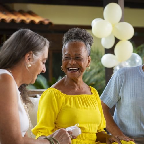 Não é preciso esperar os problemas aparecerem para se preocupar com seu envelhecimento — a ciência mostra que sinais sutis surgem bem antes