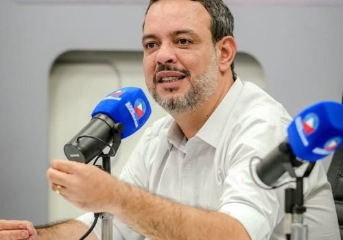 Lucas Reis celebra aprovação do fim da escala 6x1 e alerta para risco de retrocesso com Flávio Bolsonaro

Foto: Fernanda Souza