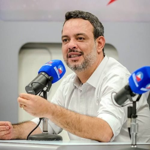 Lucas Reis celebra aprovação do fim da escala 6x1 e alerta para risco de retrocesso com Flávio Bolsonaro

Foto: Fernanda Souza
