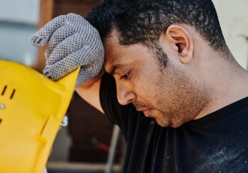 Em 10% dos trabalhadores, os sintomas relatados eram graves ou gravíssimos

Foto:Mikael Blomkvist / Pexels