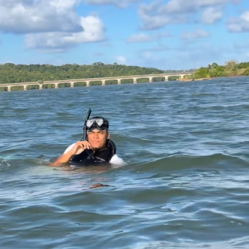 O candidato foi até a Simões Filho para mostrar a balsa que é canteiro de obras da Ponte Salvador-Itaparica

Foto: Reprodução/Sandro Filho/Instagram