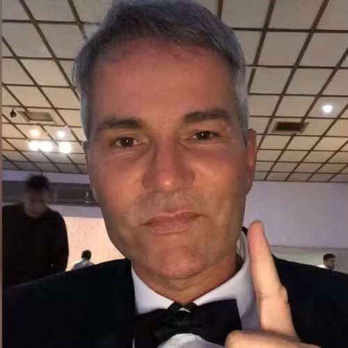 Agentes prenderam o pastor em um flat na Praia da Barra da Tijuca, na Zona Sudoeste do Rio de Janeiro


Foto: Reprodução/Redes Sociais